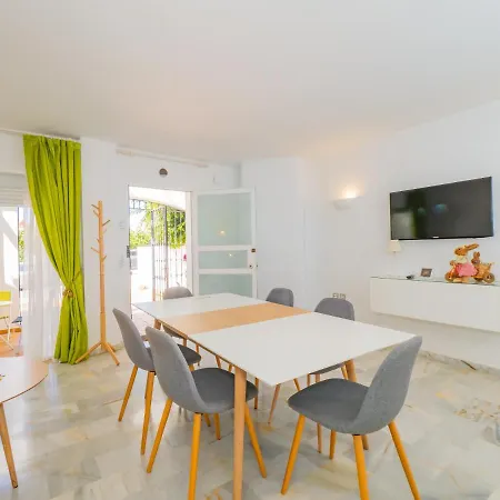 Cubo's Rubi Townhouse Holiday home Marbella
