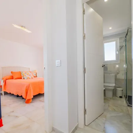 Holiday home Cubo's Rubi Townhouse